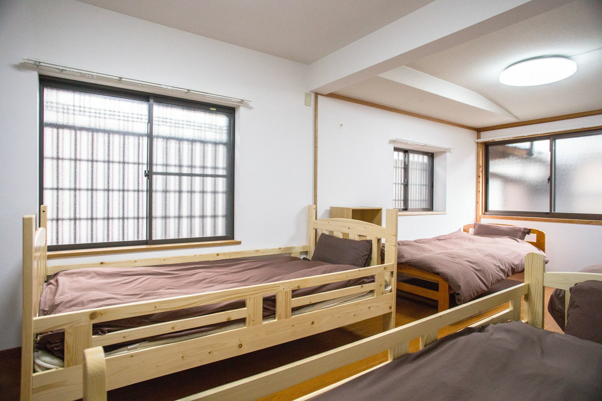 And Smiles Hostel Нара Екстериор снимка